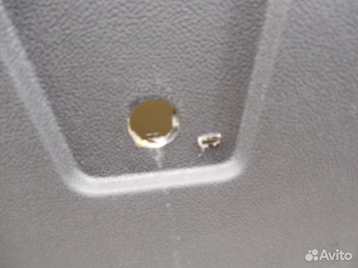 Обшивка багажника Duster 2012