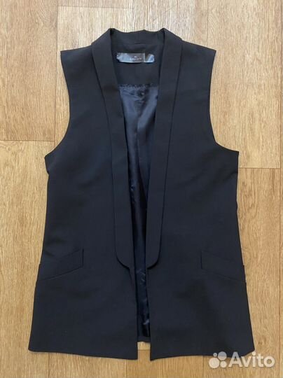 Жилет Zara