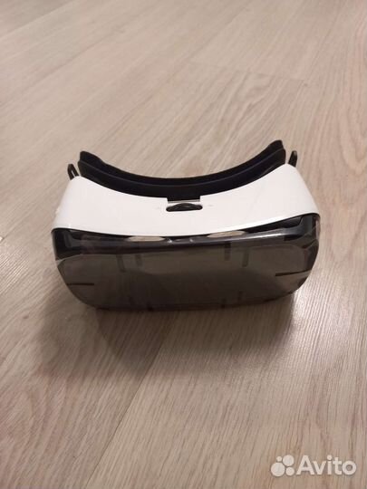 Очки виртуальной реальности samsung gear vr