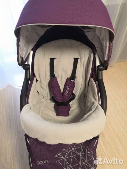 Прогулочная коляска