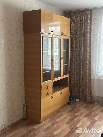 Стенка в гостиную