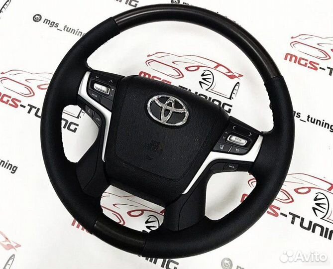 Руль Toyota Tundra 06-15г стиль 2016+