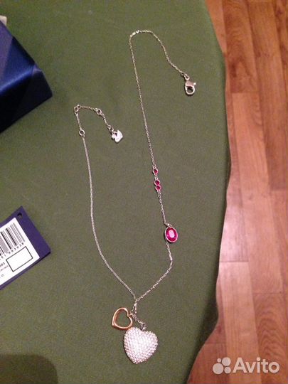 Колье Swarovski новое