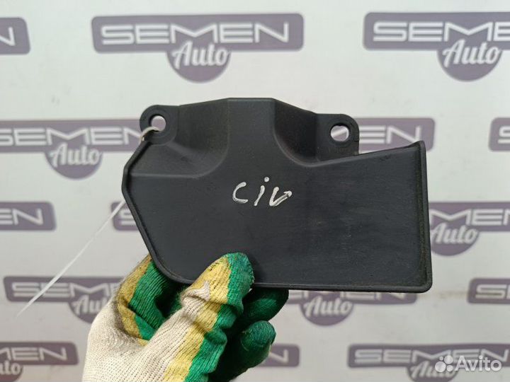 Брызговик задний левый Honda Civic FD1 FD3 FD7