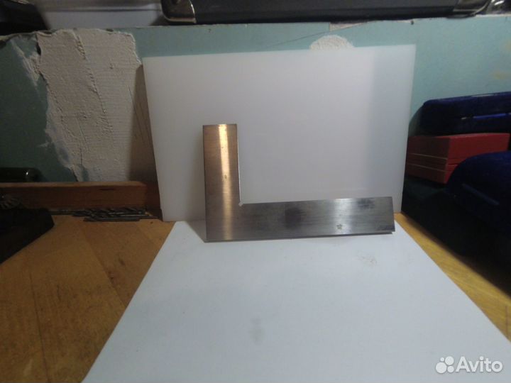 Угольник металлический разметочный