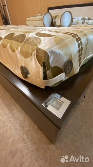 Шторы и накидка