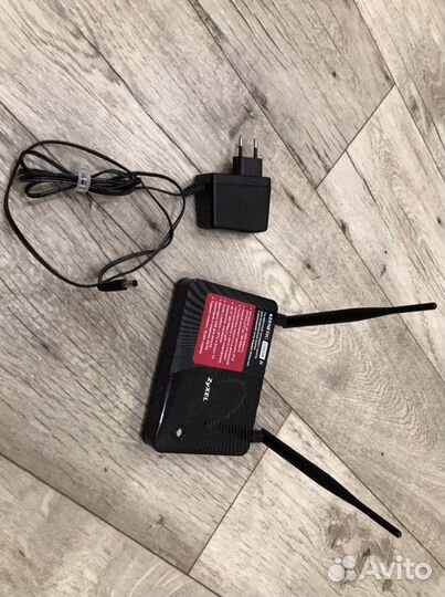 Роутер Zyxel keenetic giga 2