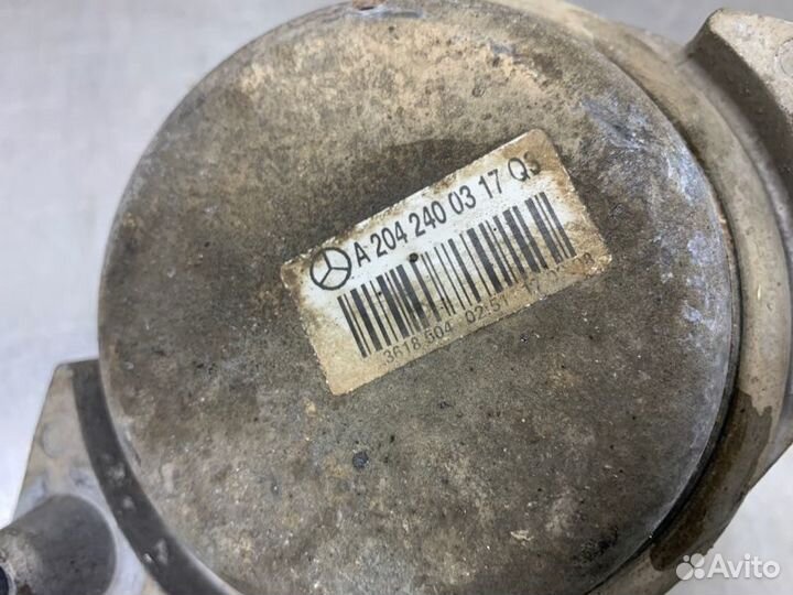 Подушка крепления двигателя Mercedes C-Class W204