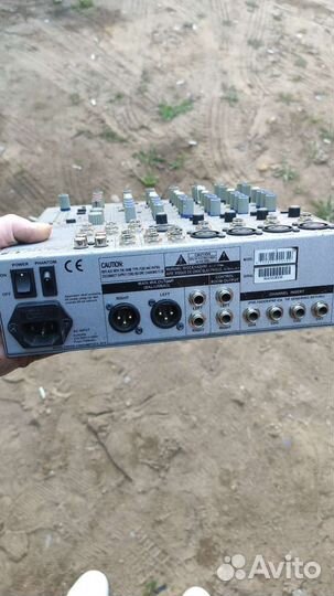 Микшерный пульт