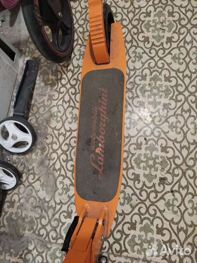 Самокат lamborghini