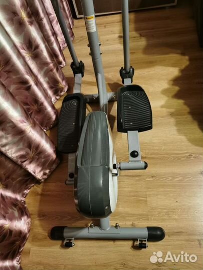 Эллиптический тренажер