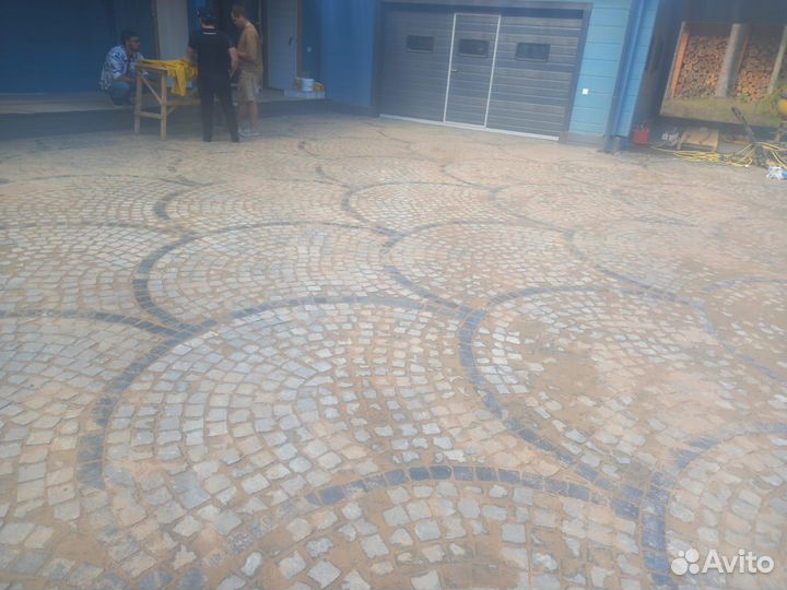 Укладка тротуарной плитки
