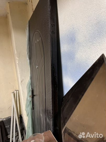 Дверь входная
