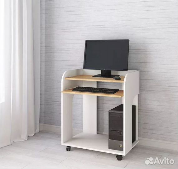 Компьютерный стол новый