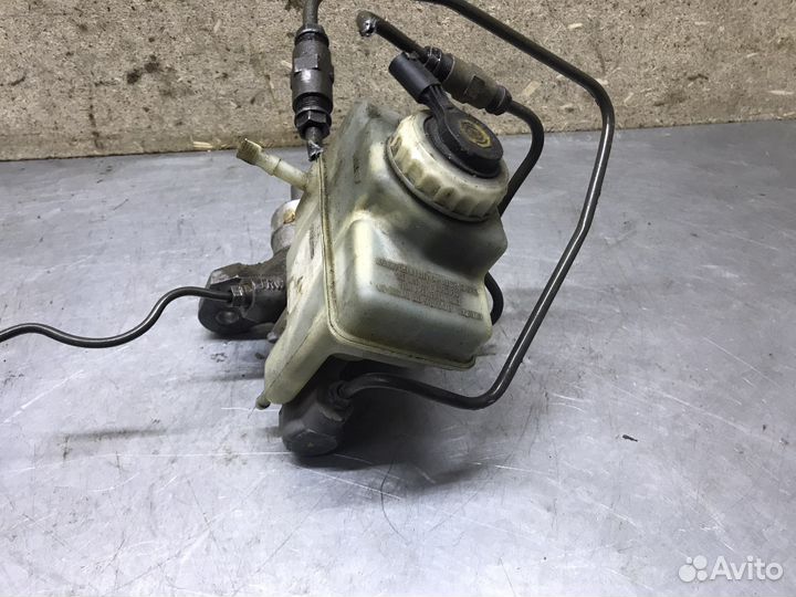 Тормозной цилиндр BMW 7 серия Е65 2001г., 4.4L N62