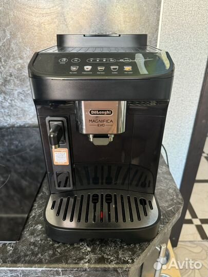 Кофемашина delonghi