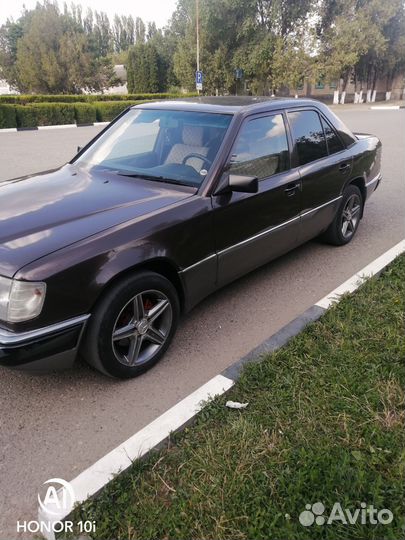 Mercedes-Benz W124 2.0 МТ, 1989, 500 000 км