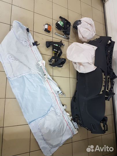 Безопасность сработавшая Nissan X-Trail T32