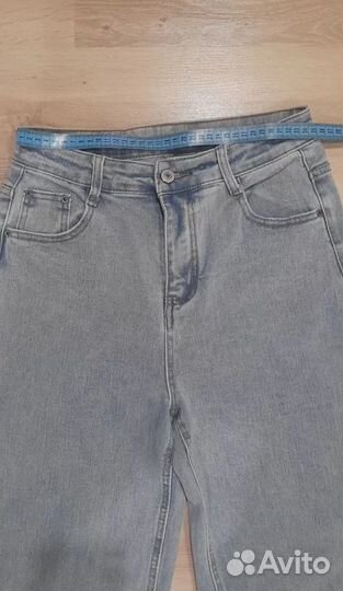 Джинсы женские