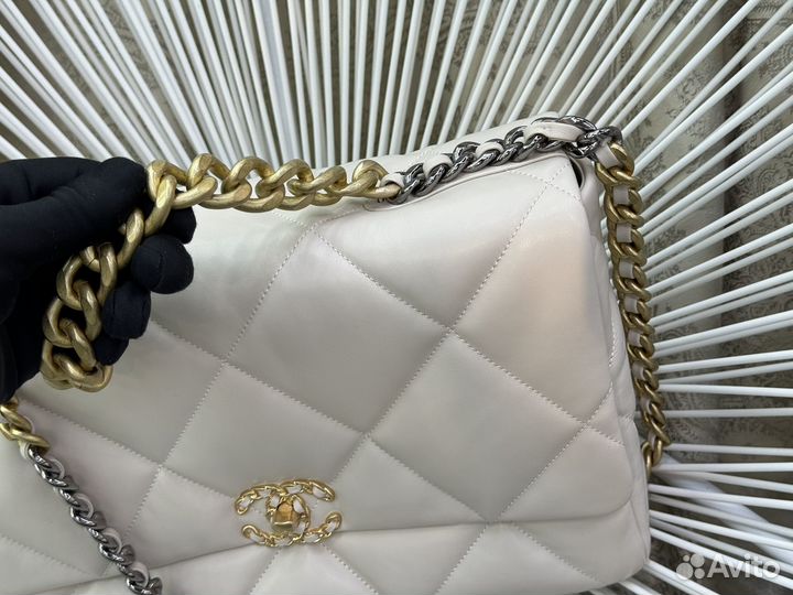 Сумка Chanel 19 Maxi