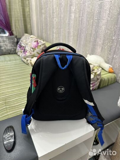 Рюкзак школьный