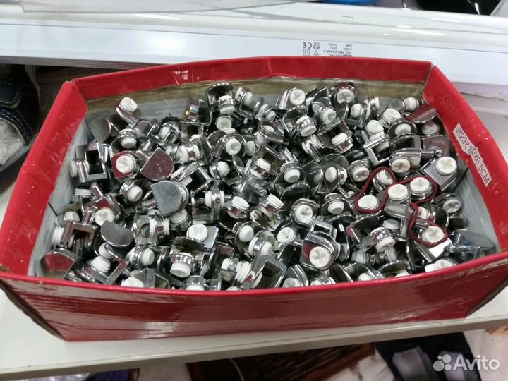 Полкодержатель для стеклянных полок PD GLB с фикса