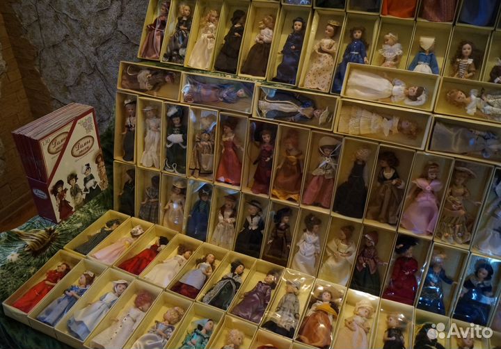 130 фарфоровых кукол полная коллекция