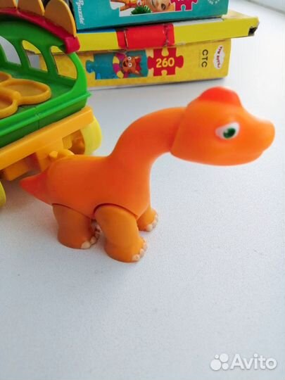 Игрушка динозавр