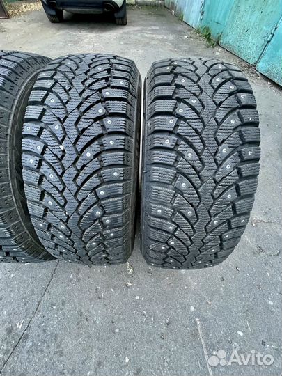 Pirelli Formula Ice 205/55 R16 94T