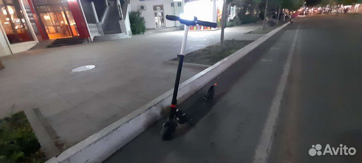 Самокат взрослый электрический