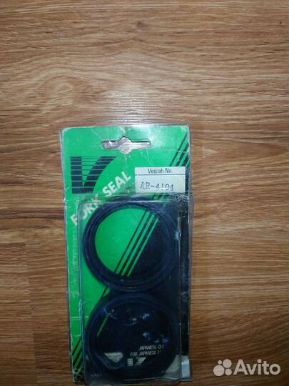 Сальники для вилки Vesrah # AR-4104