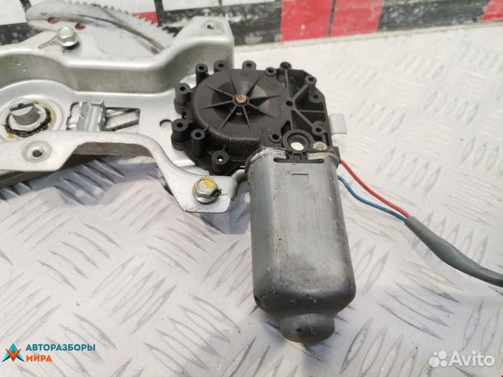 Стеклоподъемник передний правый Honda Civic 6 1998