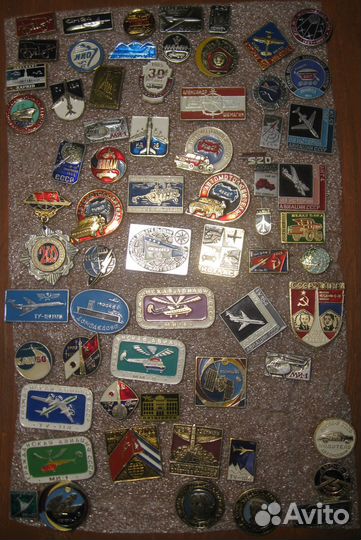 Значки корабли, самолеты, вертолет, космос и др