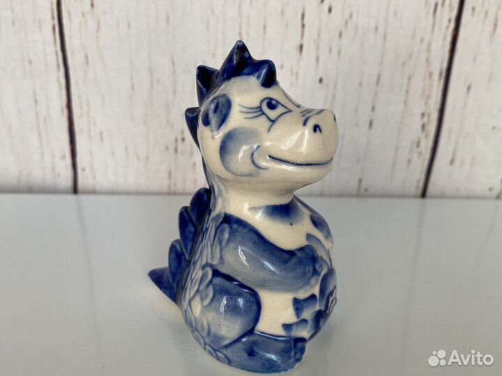 Фигурка гжель