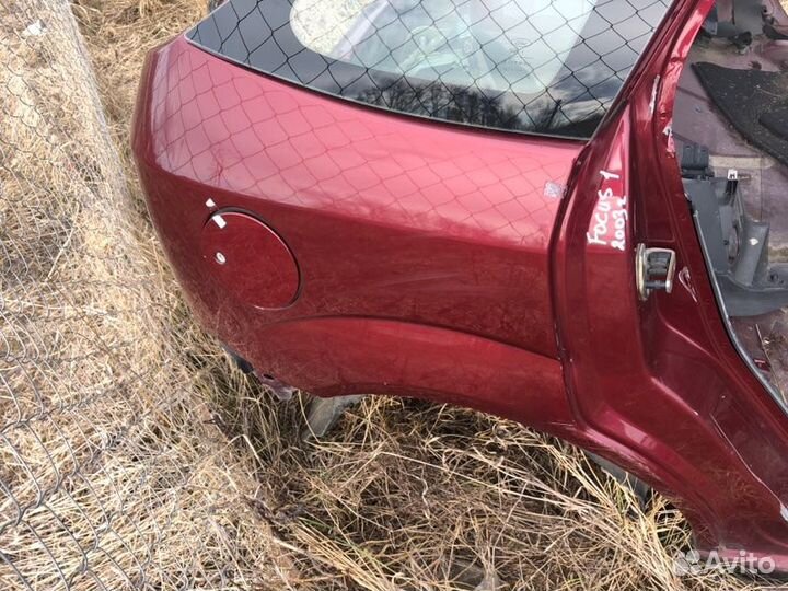 Крыло (четверть ) Ford Focus 1 хэтчбек 2004