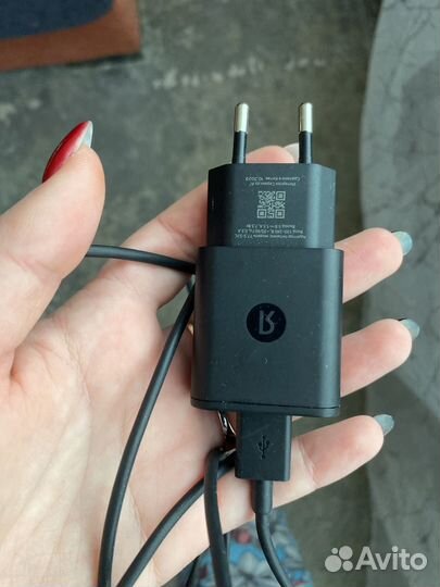 Продаю калонку с алисой