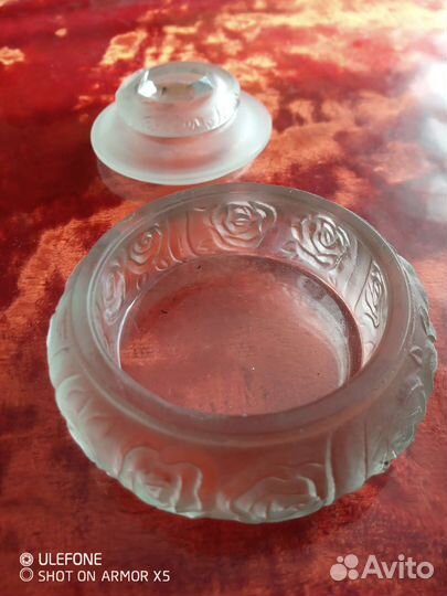 Пудреница - шкатулка