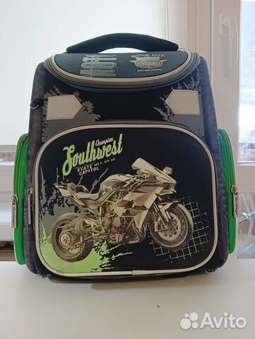 Рюкзак школьный. Портфель