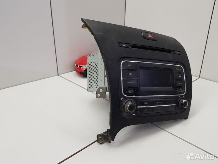 Магнитола штатная (Kia Cerato)