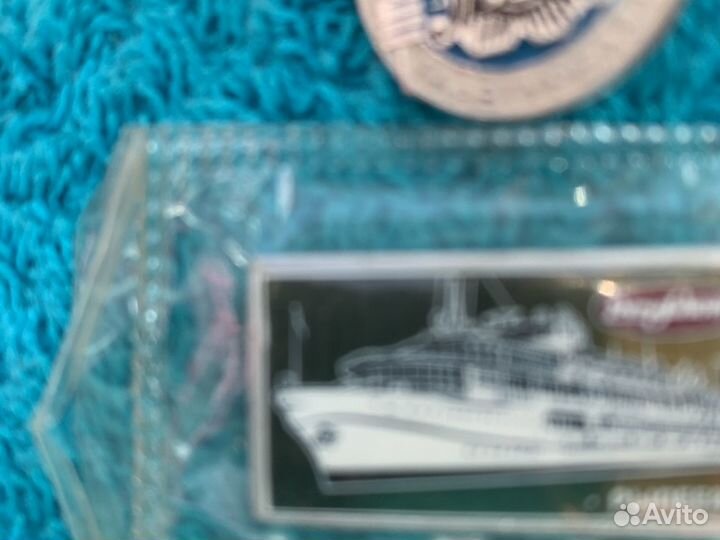 Значки и броши СССР