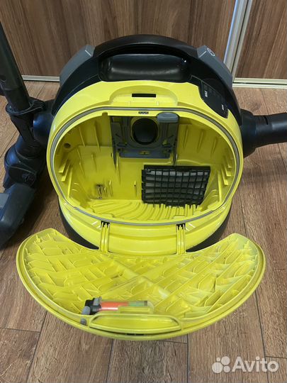 Пылесос karcher VC6300