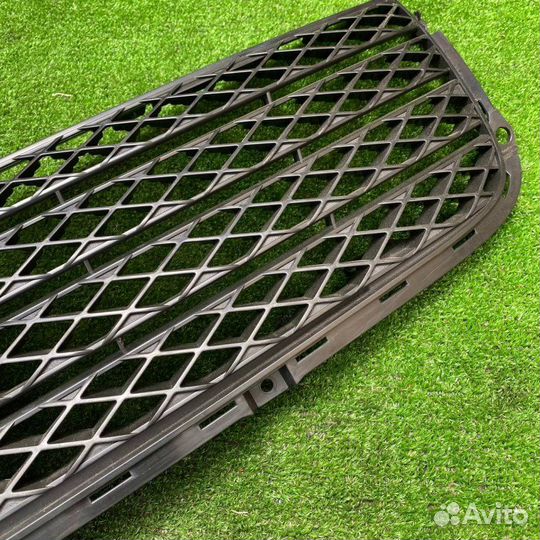 Решетка радиатора Suzuki Grand Vitara/ Escudo