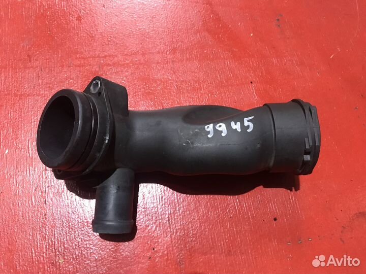 Патрубок охлаждения Mercedes-Benz E-Class w212 1.8