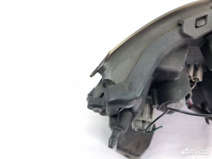 Фара передняя передняя левая Subaru Legacy BL 2006