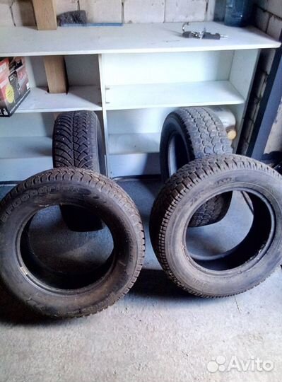 Bfgoodrich G-Force Stud 215/65 R16