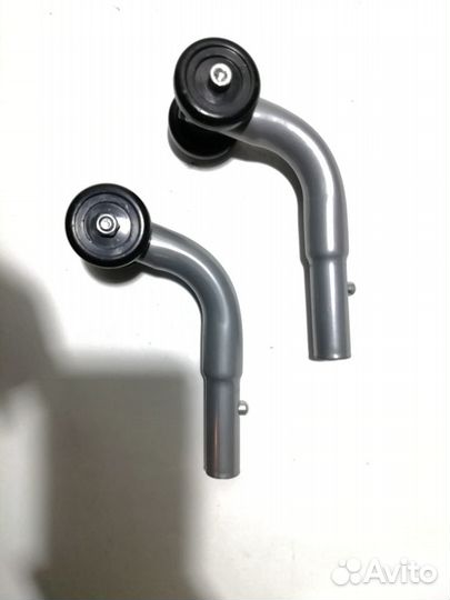 Антиопрокидыватель для инвалидной коляски