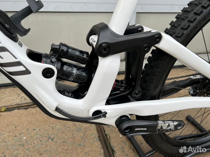 Велосипед specialized enduro comp 2021