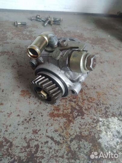 Насос гур Паджеро 2 V46 4M40