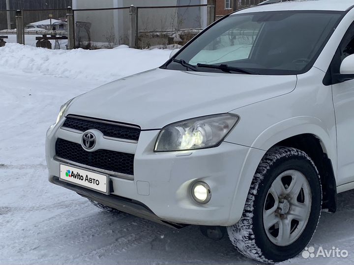 Toyota RAV4 2.4 AT, 2011, 239 000 км