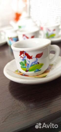 Игрушечный чайный сервиз(фарфоровый)